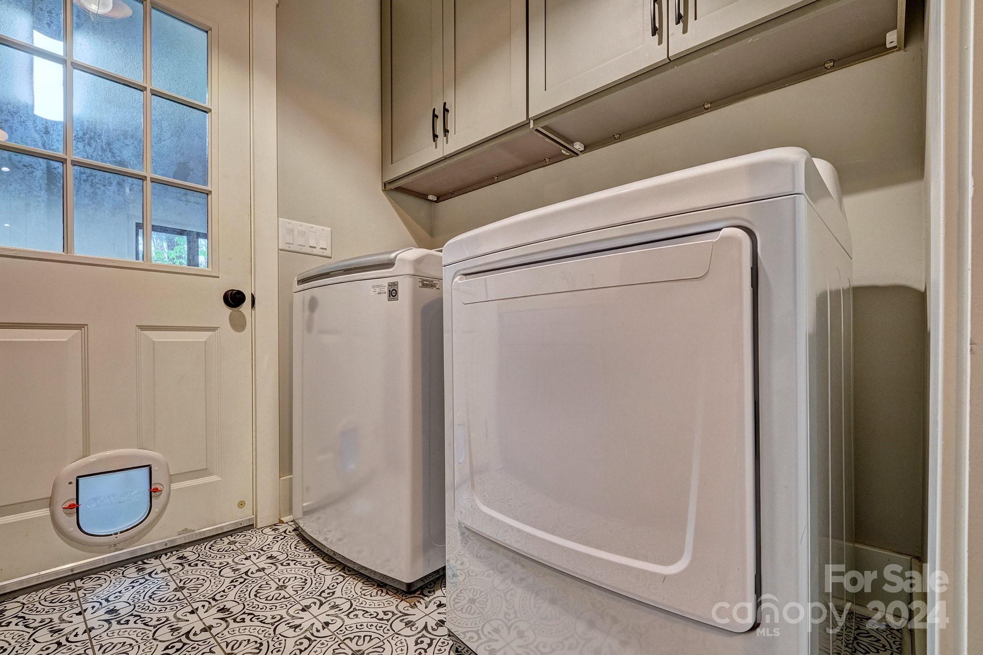 River Hills - Residential