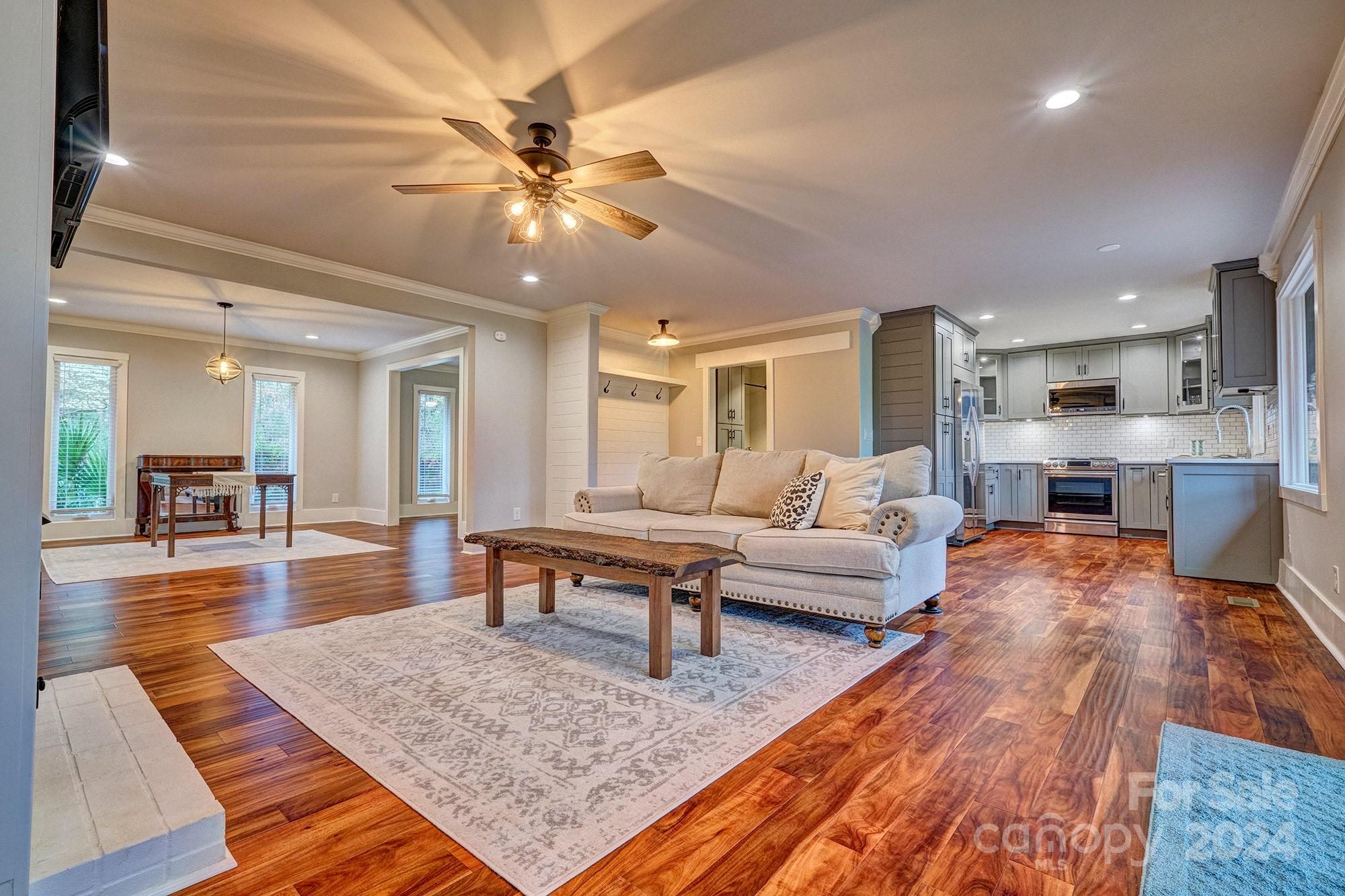 River Hills - Residential