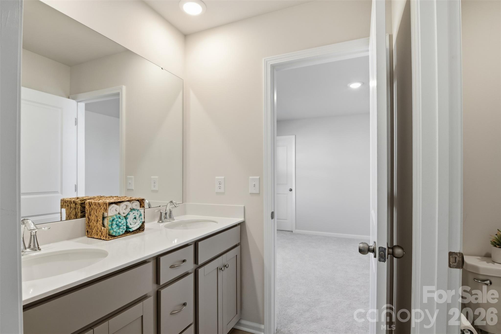 Chateau - Residential