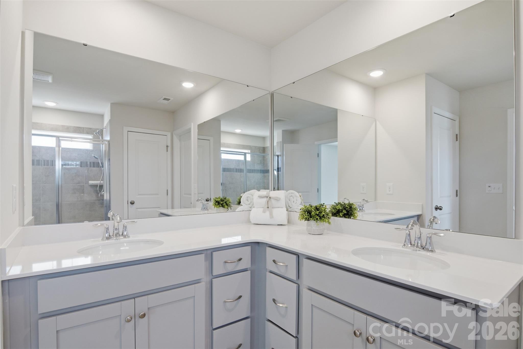 Chateau - Residential