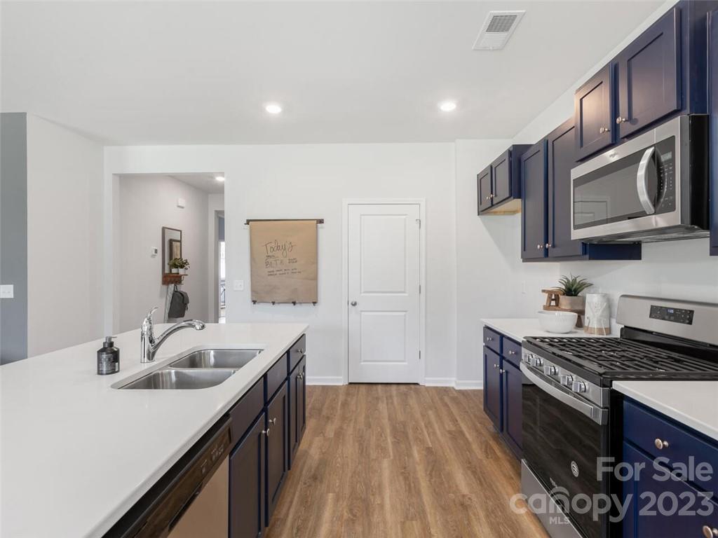 Azalea Ridge - Residential