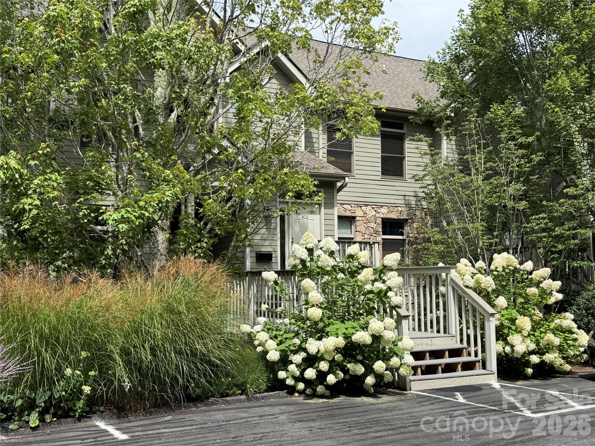 Mountain Air - Residential