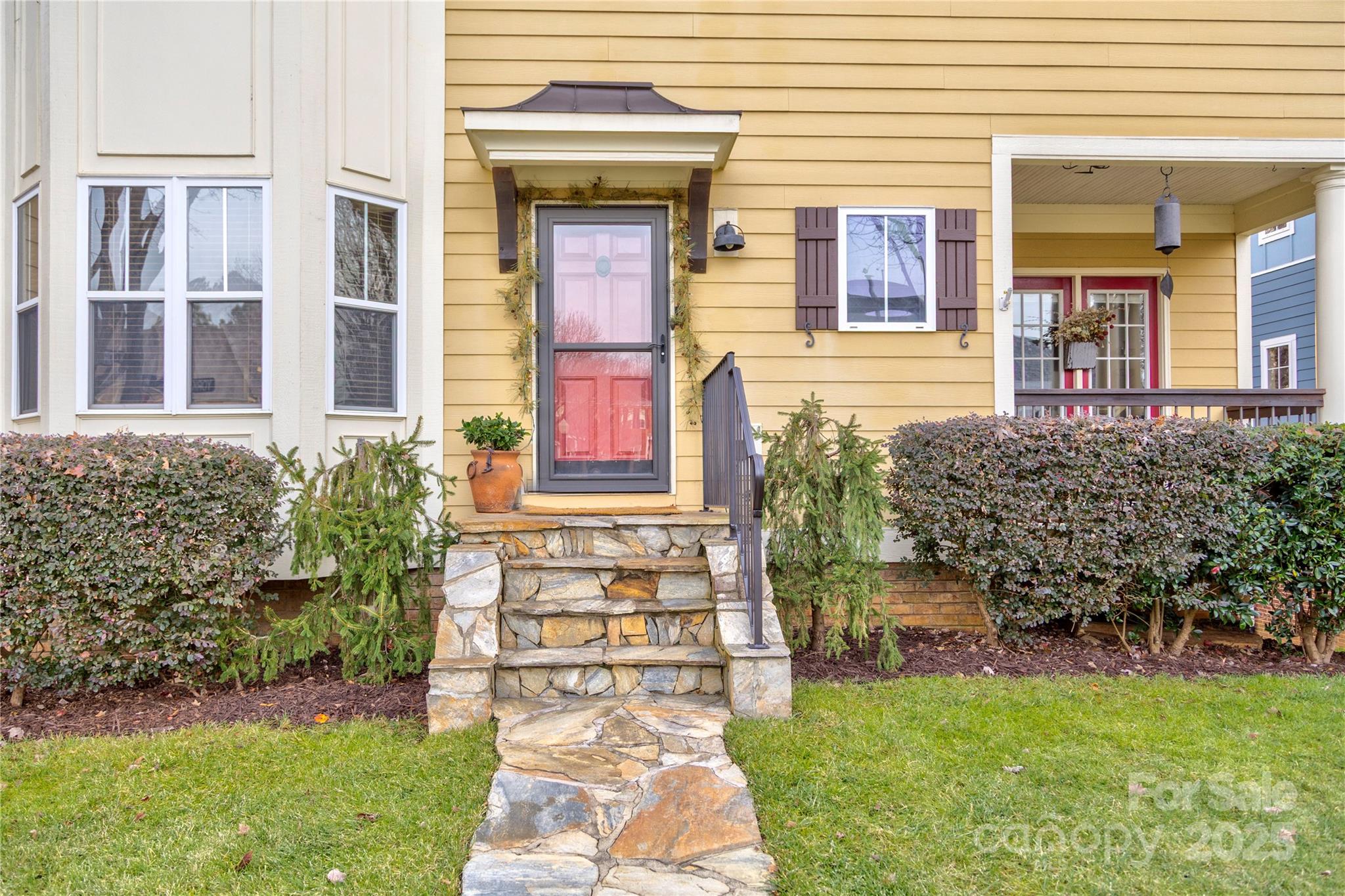 5505 Yorke Street NW