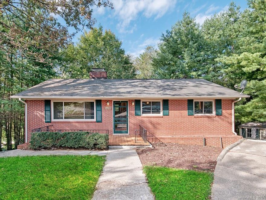 Perfect Mars Hill University investment property.  Students or professors can walk to class.  Home backs up to the athletic field so you can watch the activities from your own backyard.  Upstairs has hardwood floors, 2 bedrooms, 2 baths, eat-in kitchen and living room with stackable washer & dryer in the kitchen.  Downstairs has 2 bedrooms, 1 bath, a living room, eat-in kitchen & full size washer & dryer in the kitchen & opens up to a covered back patio and fenced in back yard.