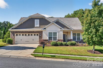 12910 Hunting Birds Lane Charlotte NC 28278
