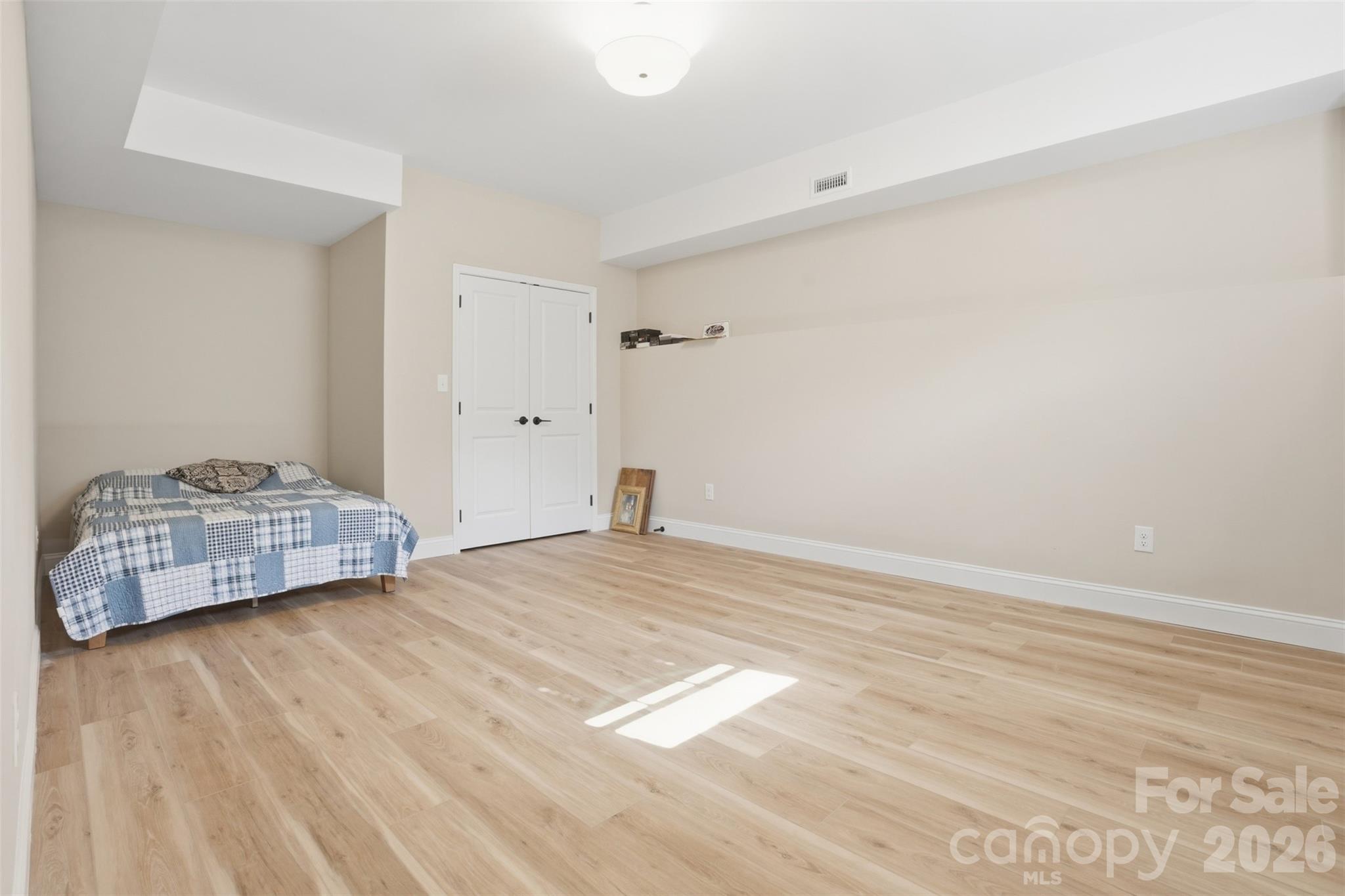 Jamestown Acres - Residential