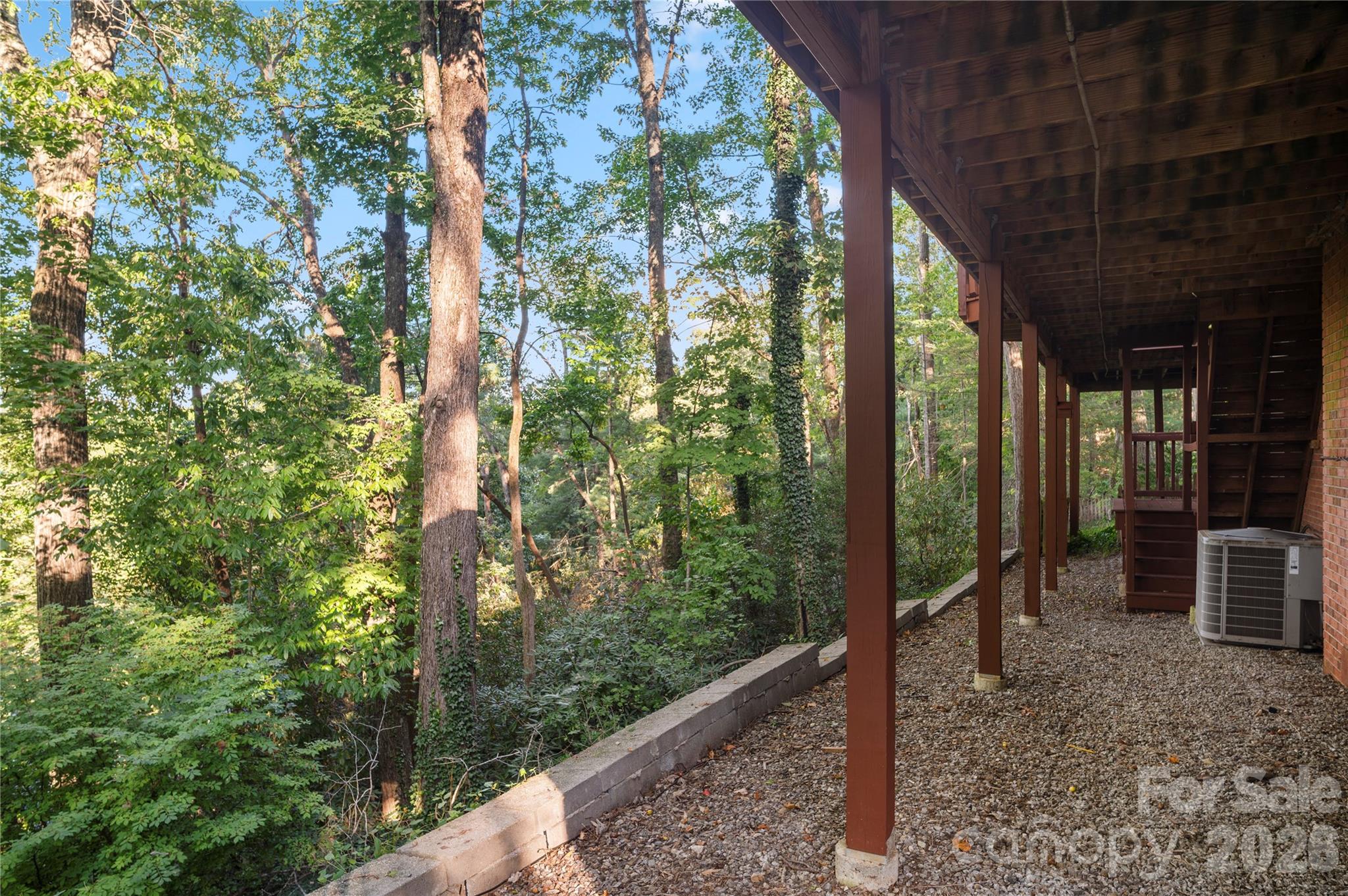 8 Galax Lane