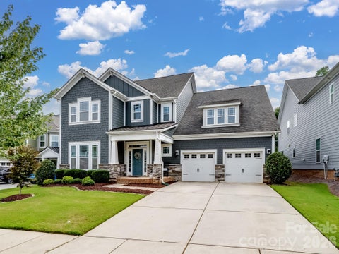 Photo of 12610 Old Westbury Drive, Cornelius, NC 28031 (MLS # 4401913)