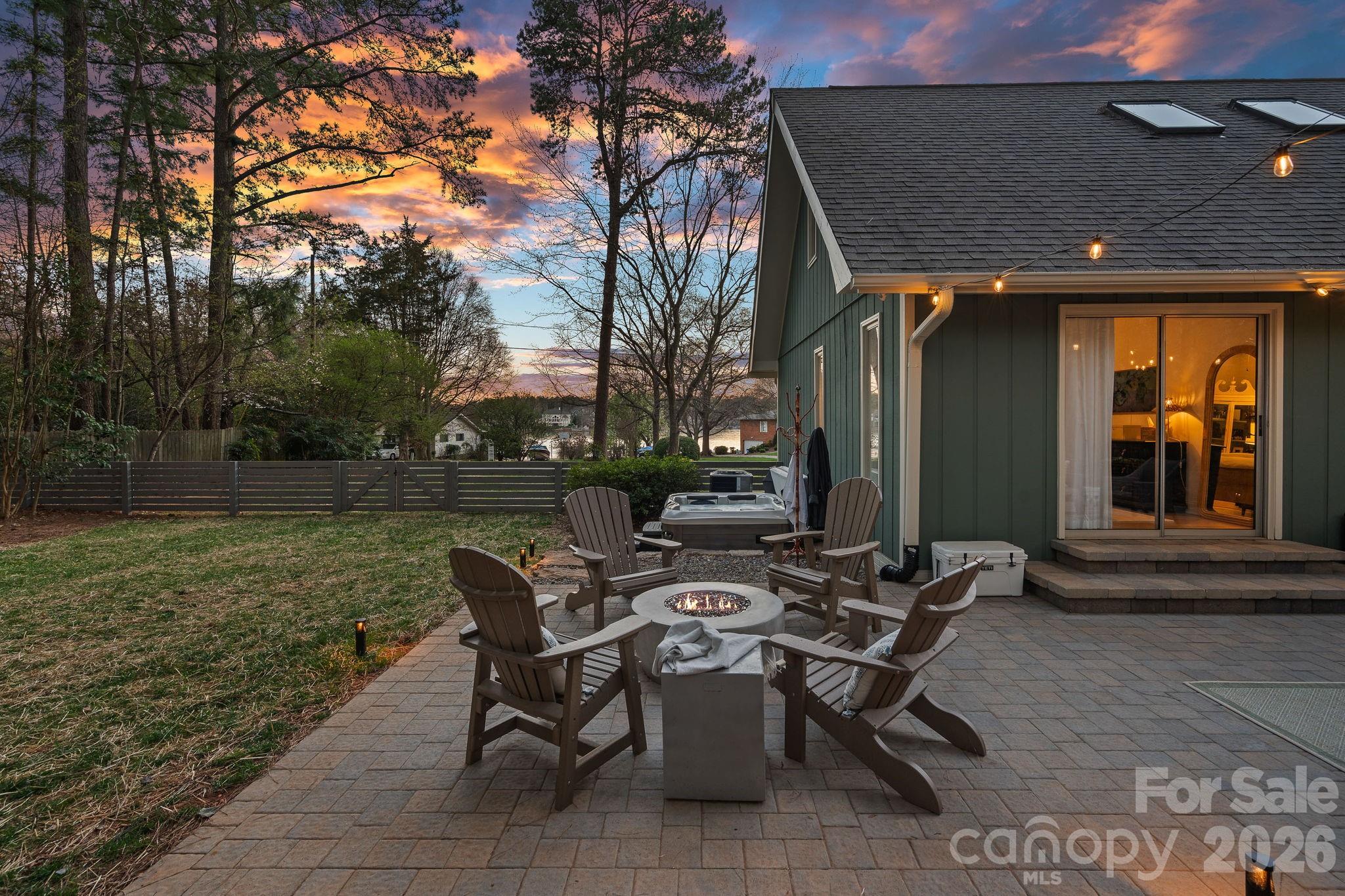 Surfside Estates - Residential