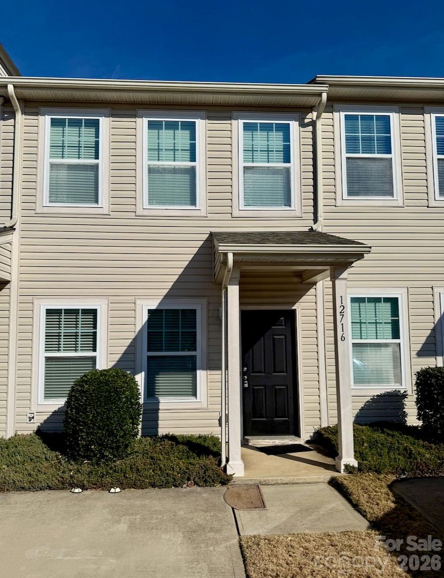 This move-in ready townhome is situated in the heart of Charlotte's Steele Creek area, just 5–6 minutes from Carowinds, I-77, and I-485. It features 2 bedrooms, 2.5 bathrooms, brand new paint and carpet, and includes a refrigerator, washer, and dryer.