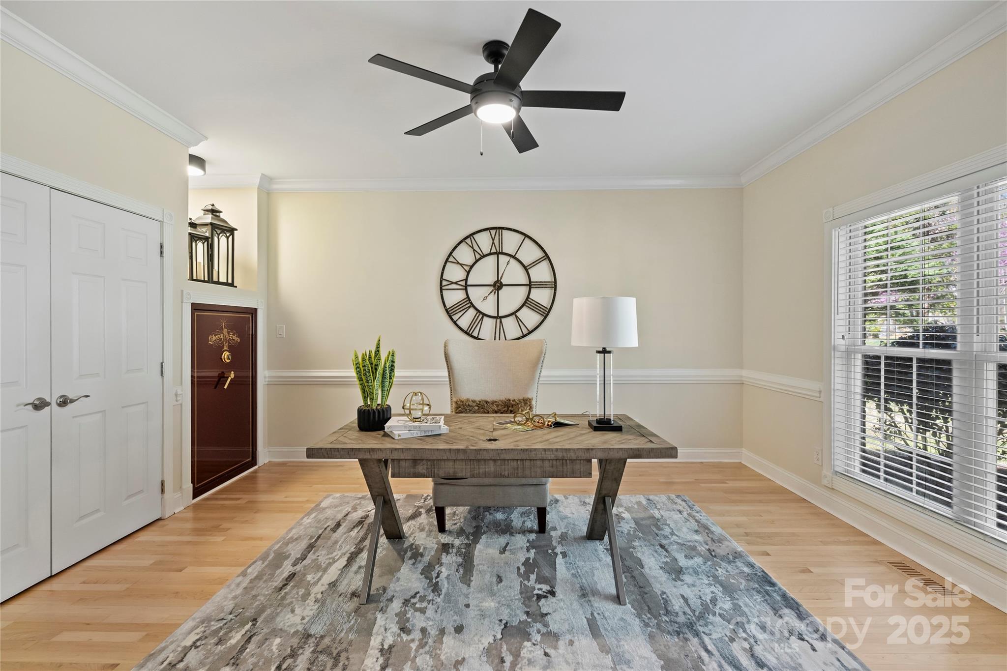 2045 Driftwood Circle