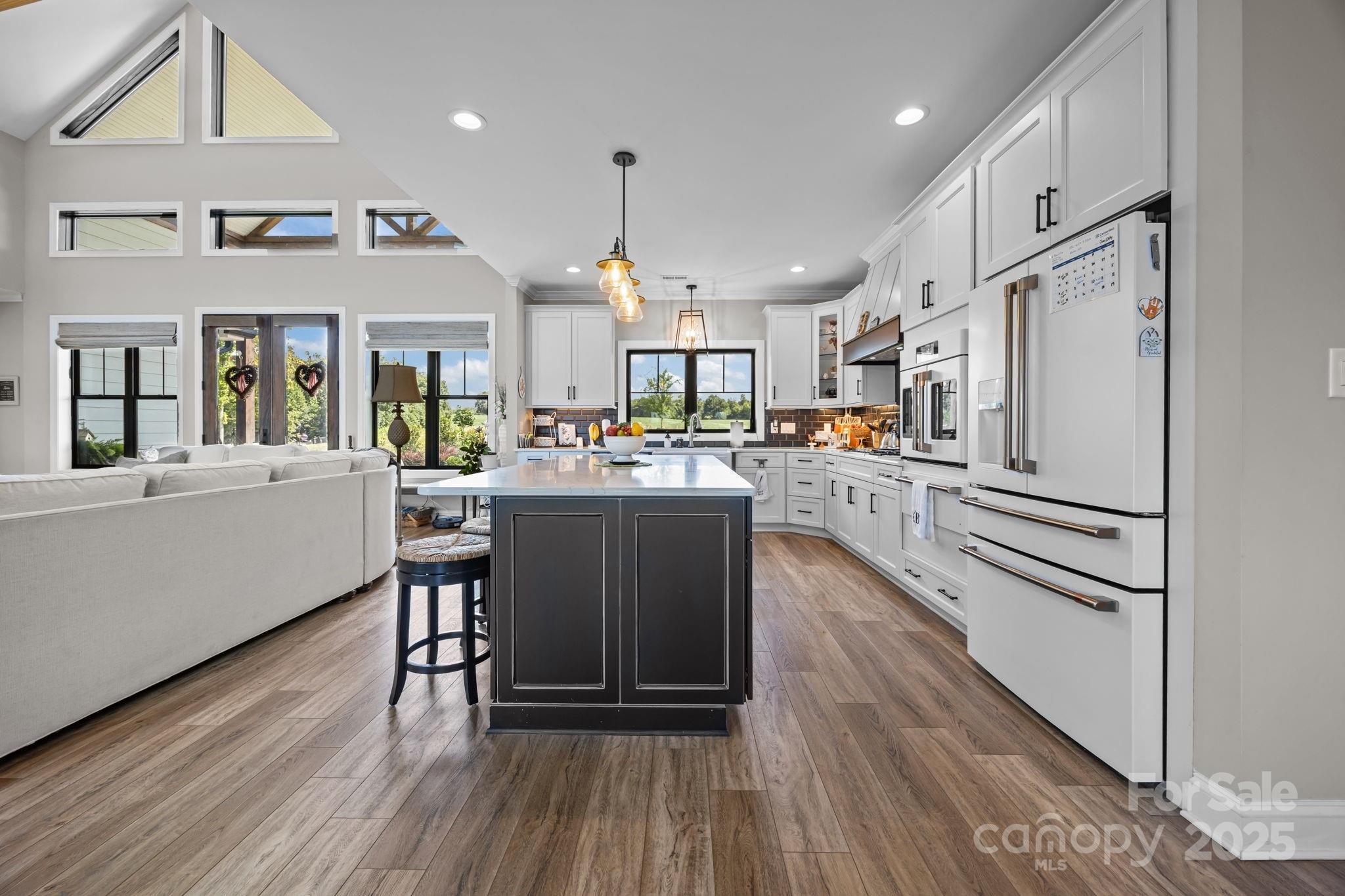 Hidden Hills - Residential