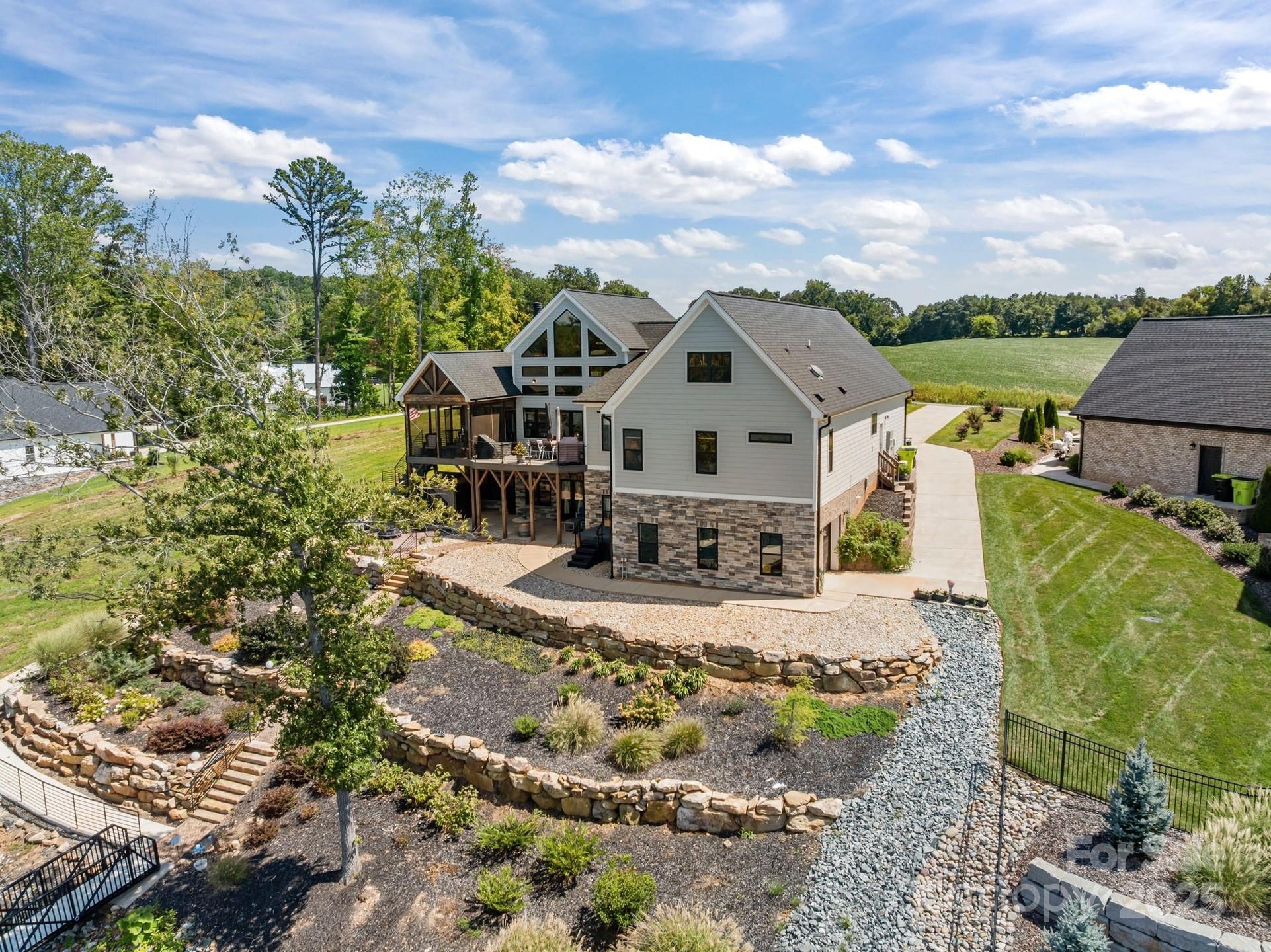 Hidden Hills - Residential