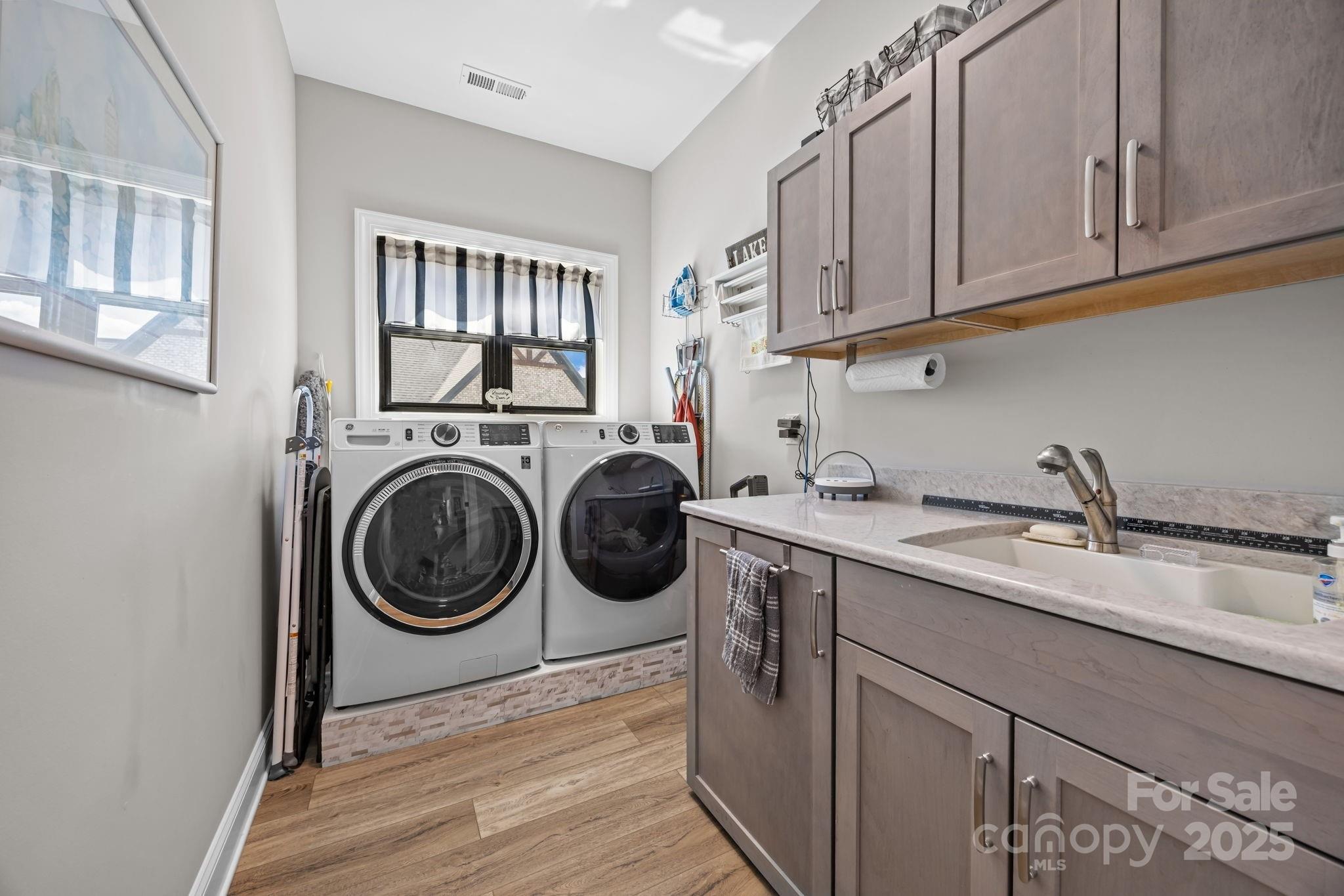 Hidden Hills - Residential