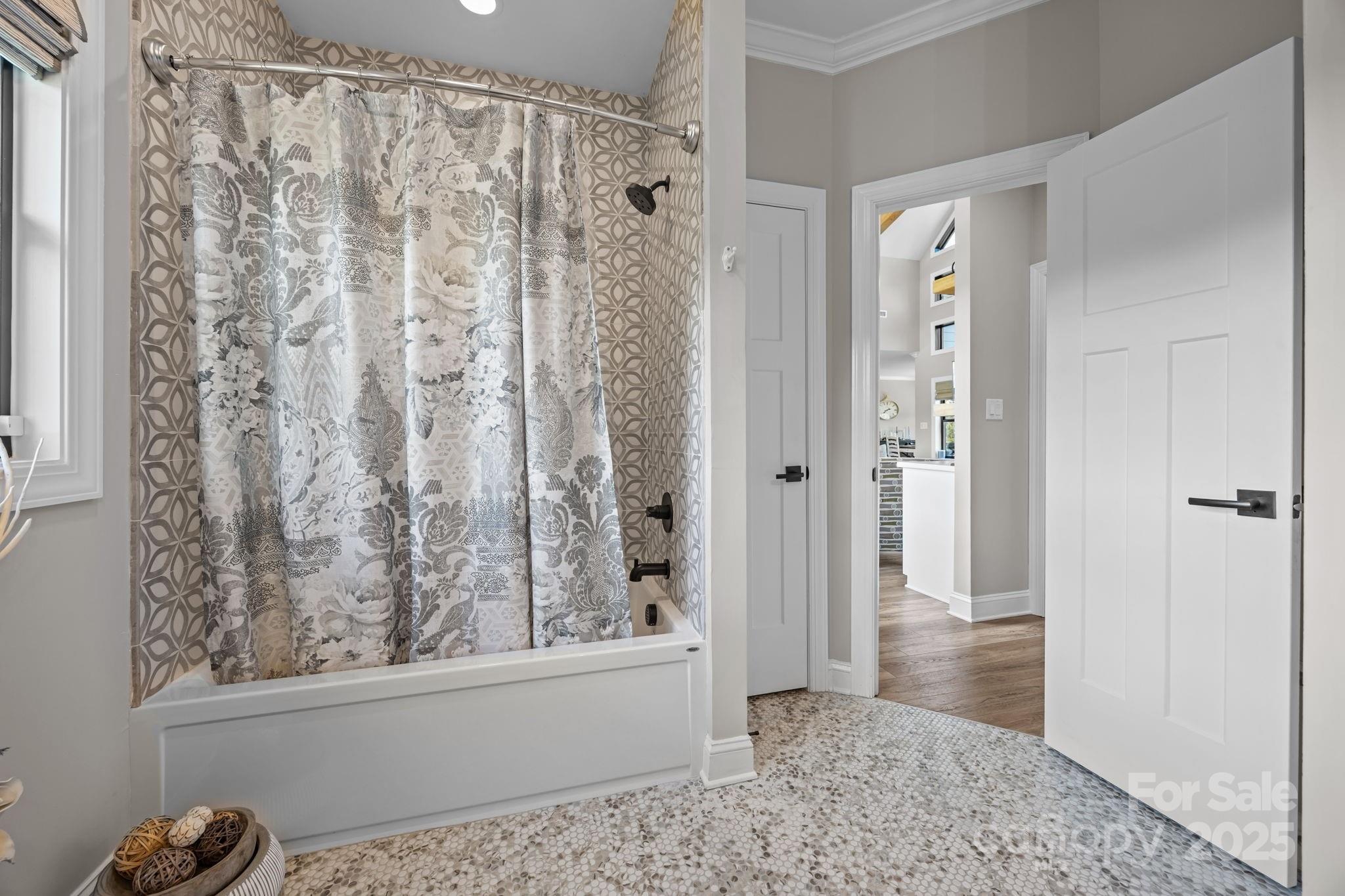 Hidden Hills - Residential