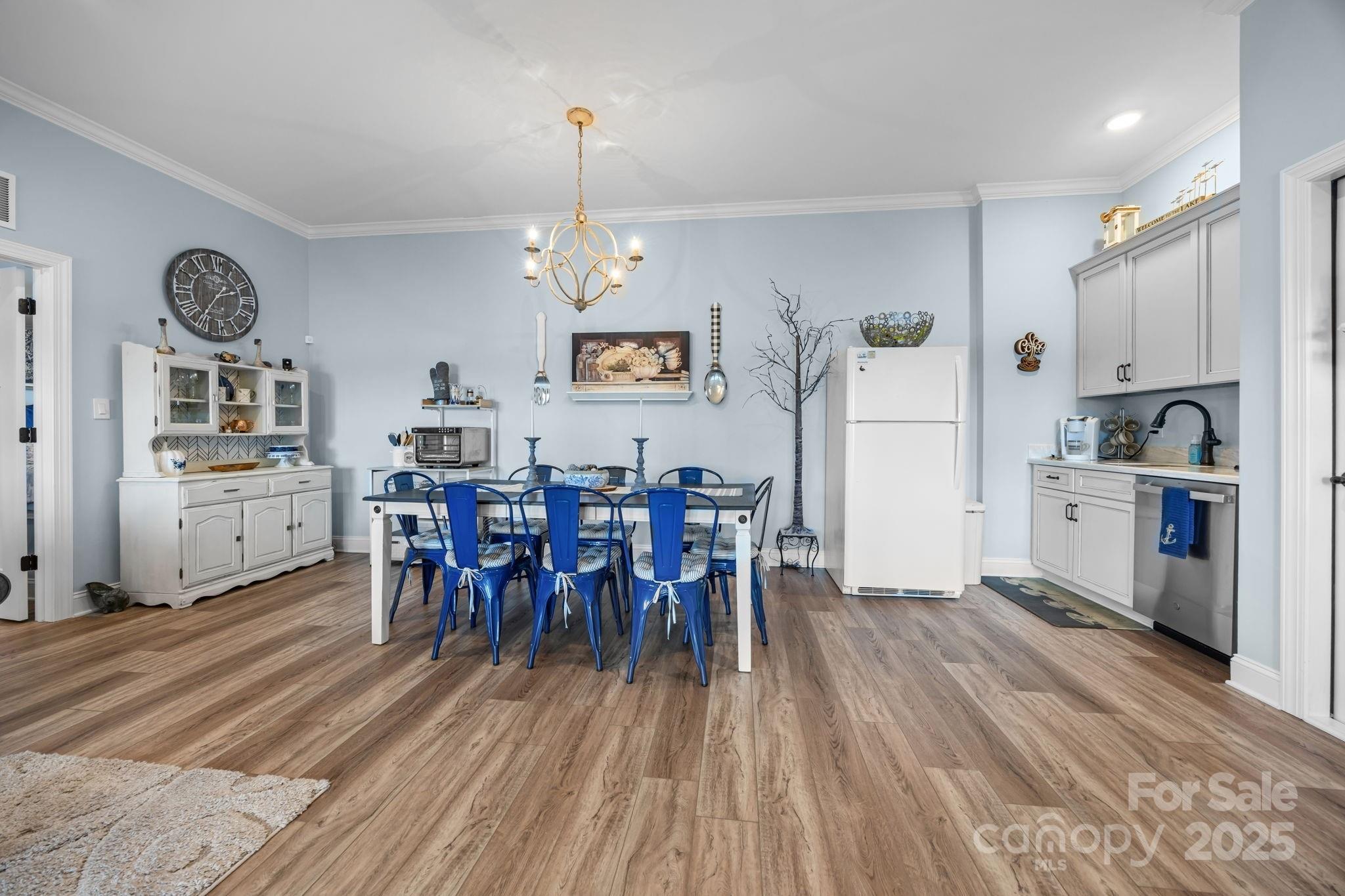 Hidden Hills - Residential