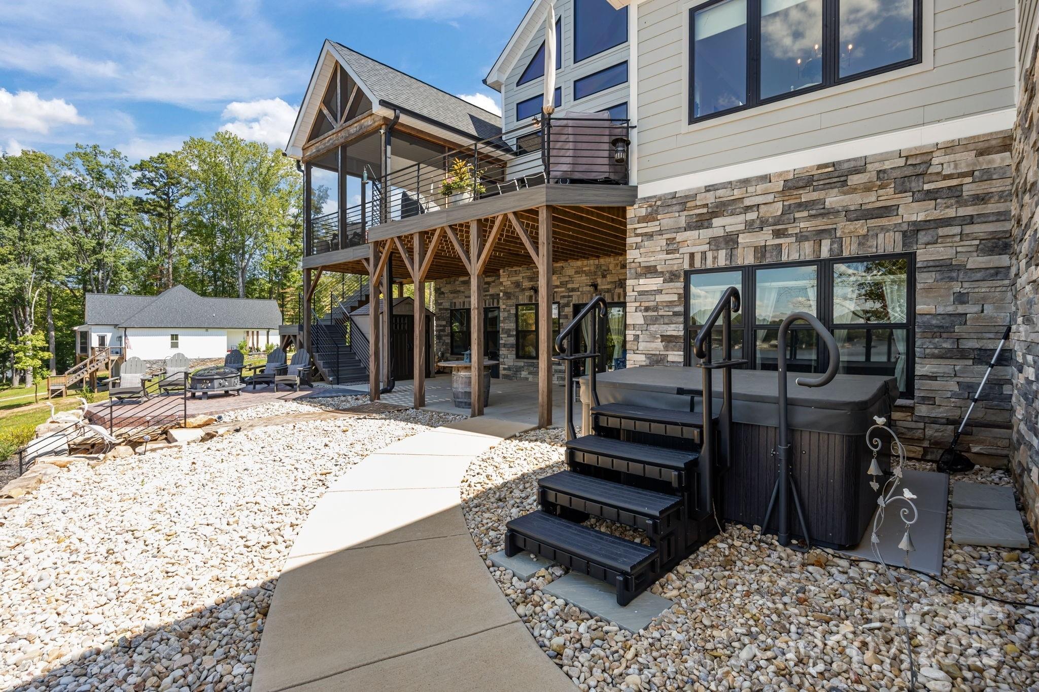 Hidden Hills - Residential