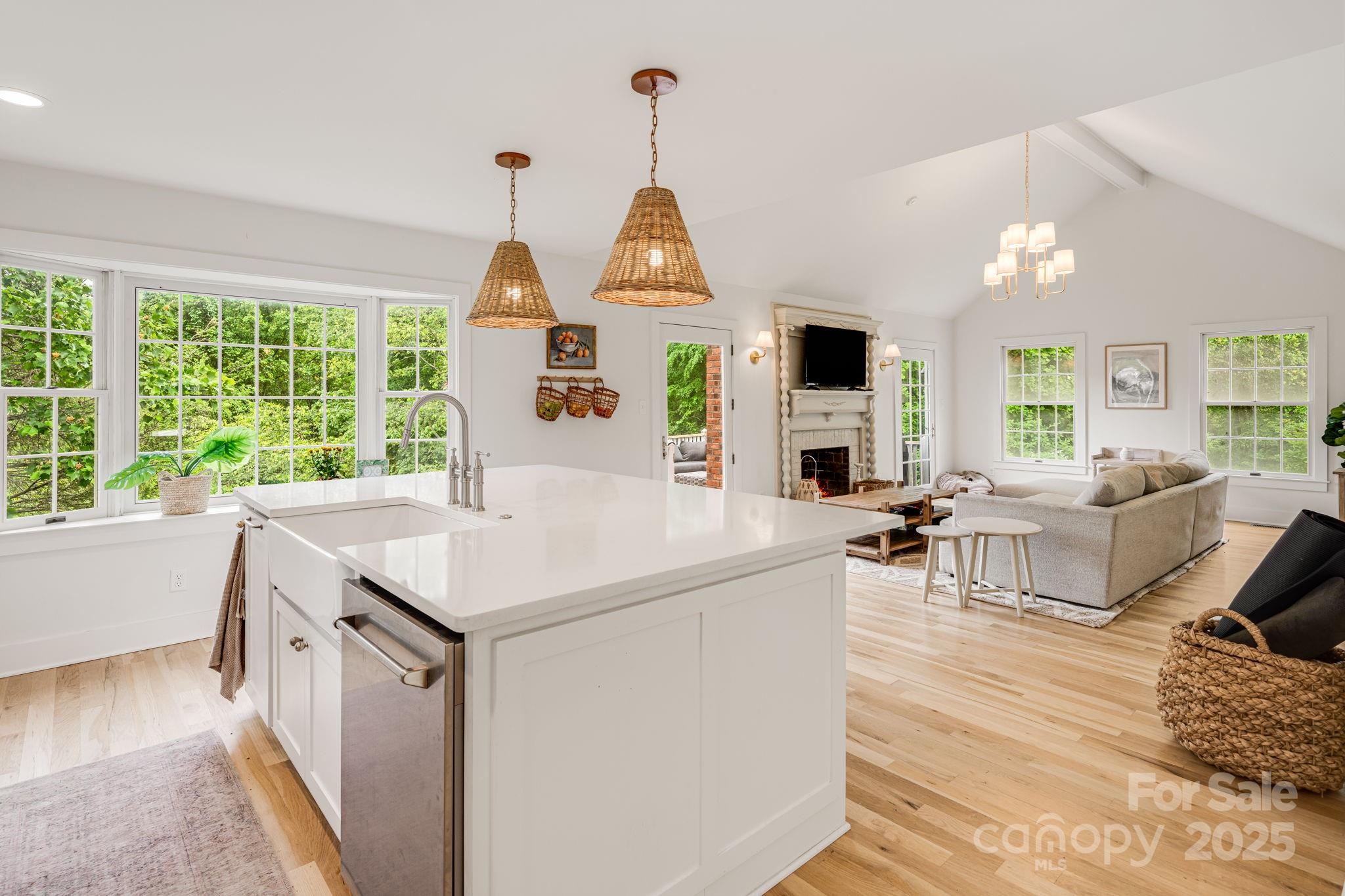 92 Rose Hill Road