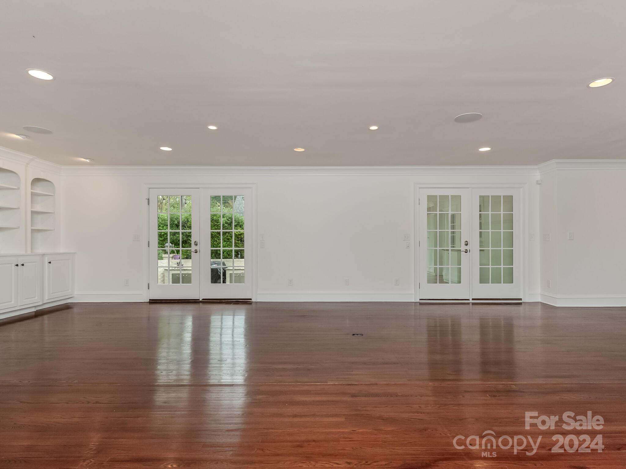 Myers Park - Residential