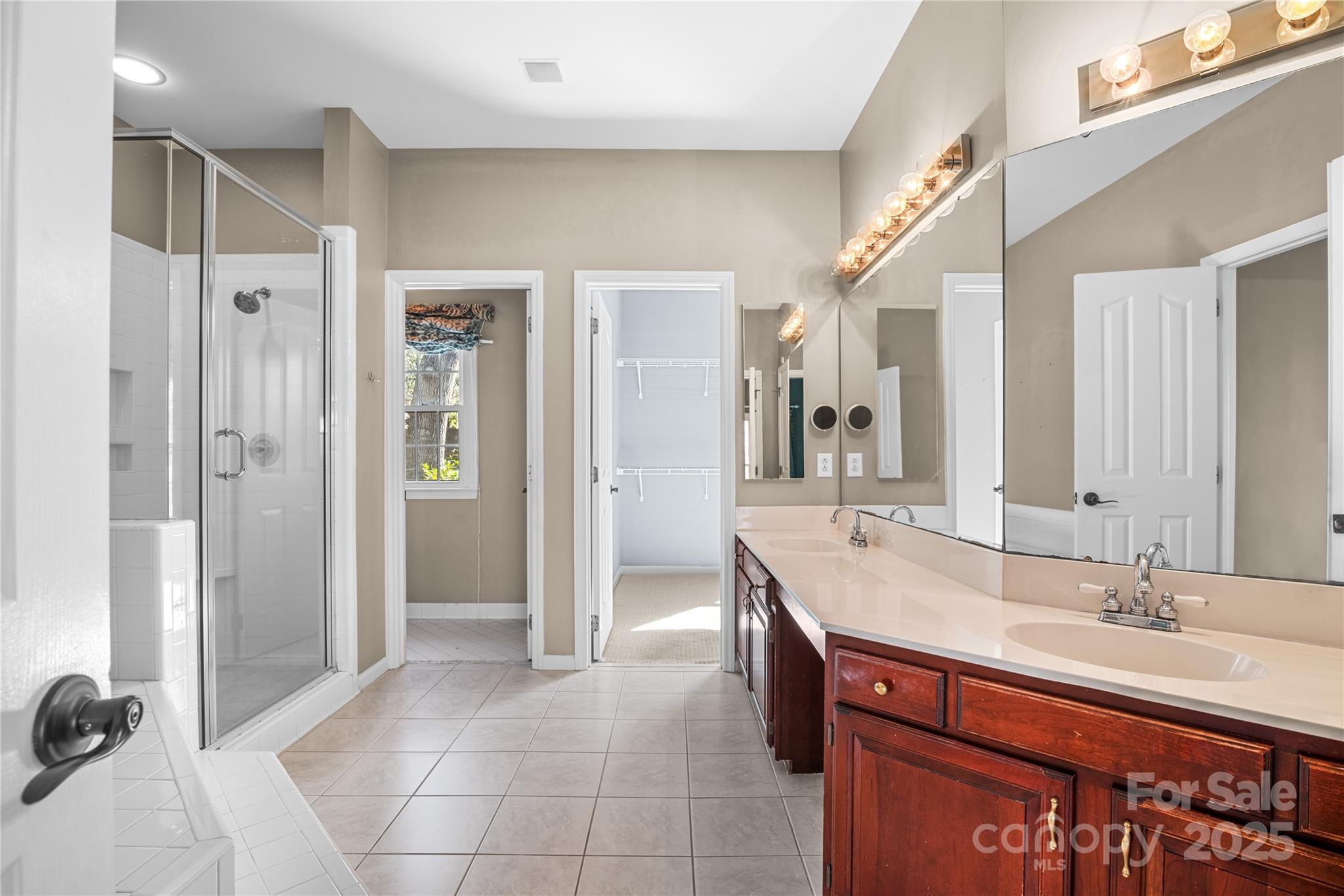 Cameron Wood - Residential