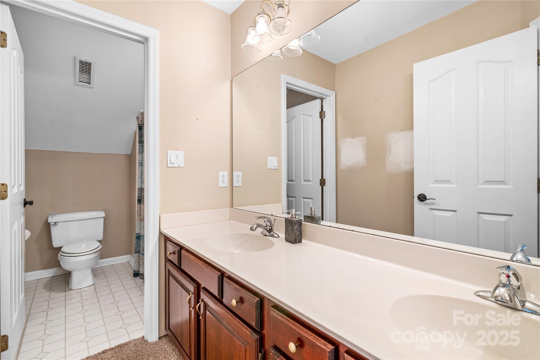 Cameron Wood - Residential