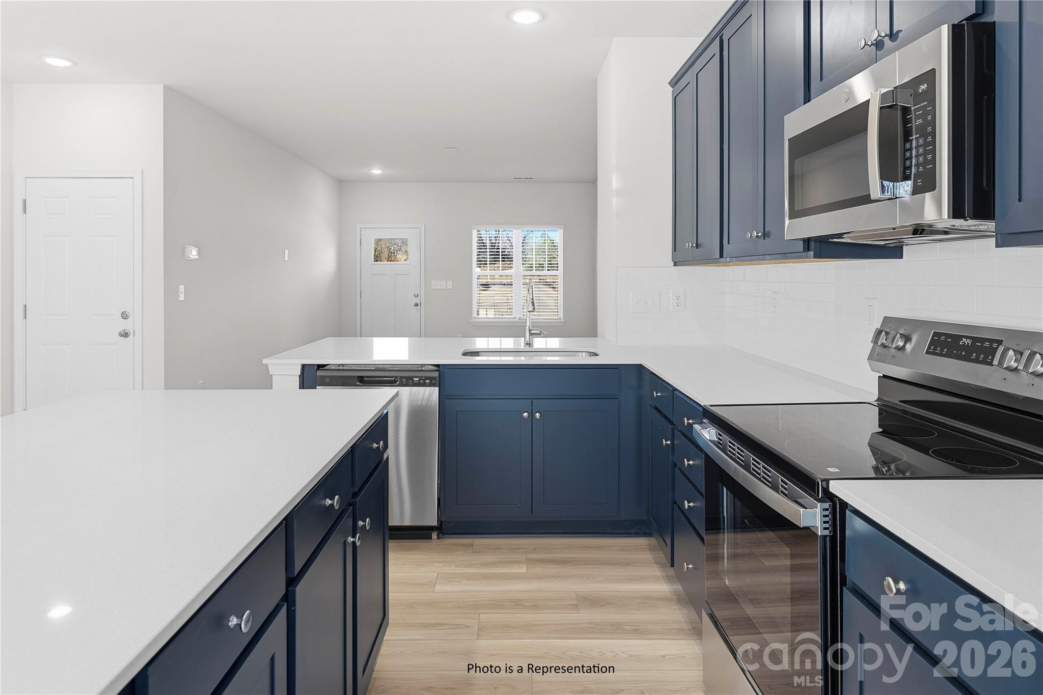 5130 Tommy Lane 1002