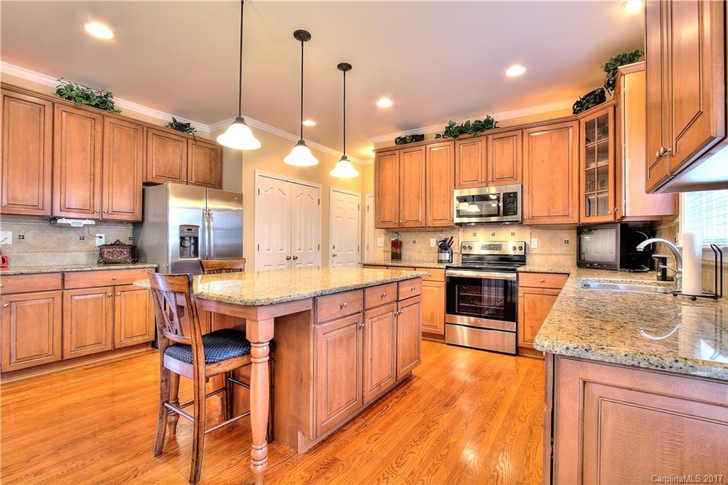 Hunter Oaks - Residential