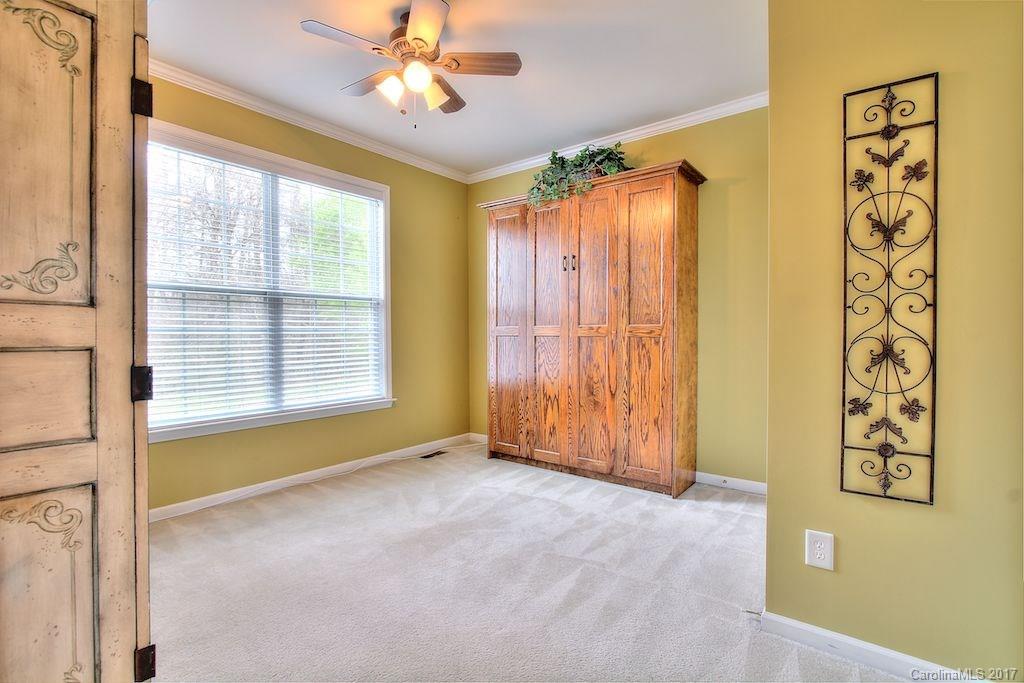 Hunter Oaks - Residential