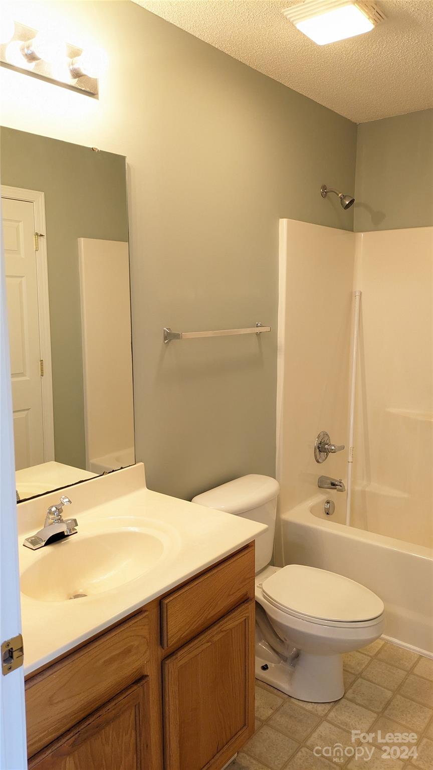 Tall Oaks - Residential Lease