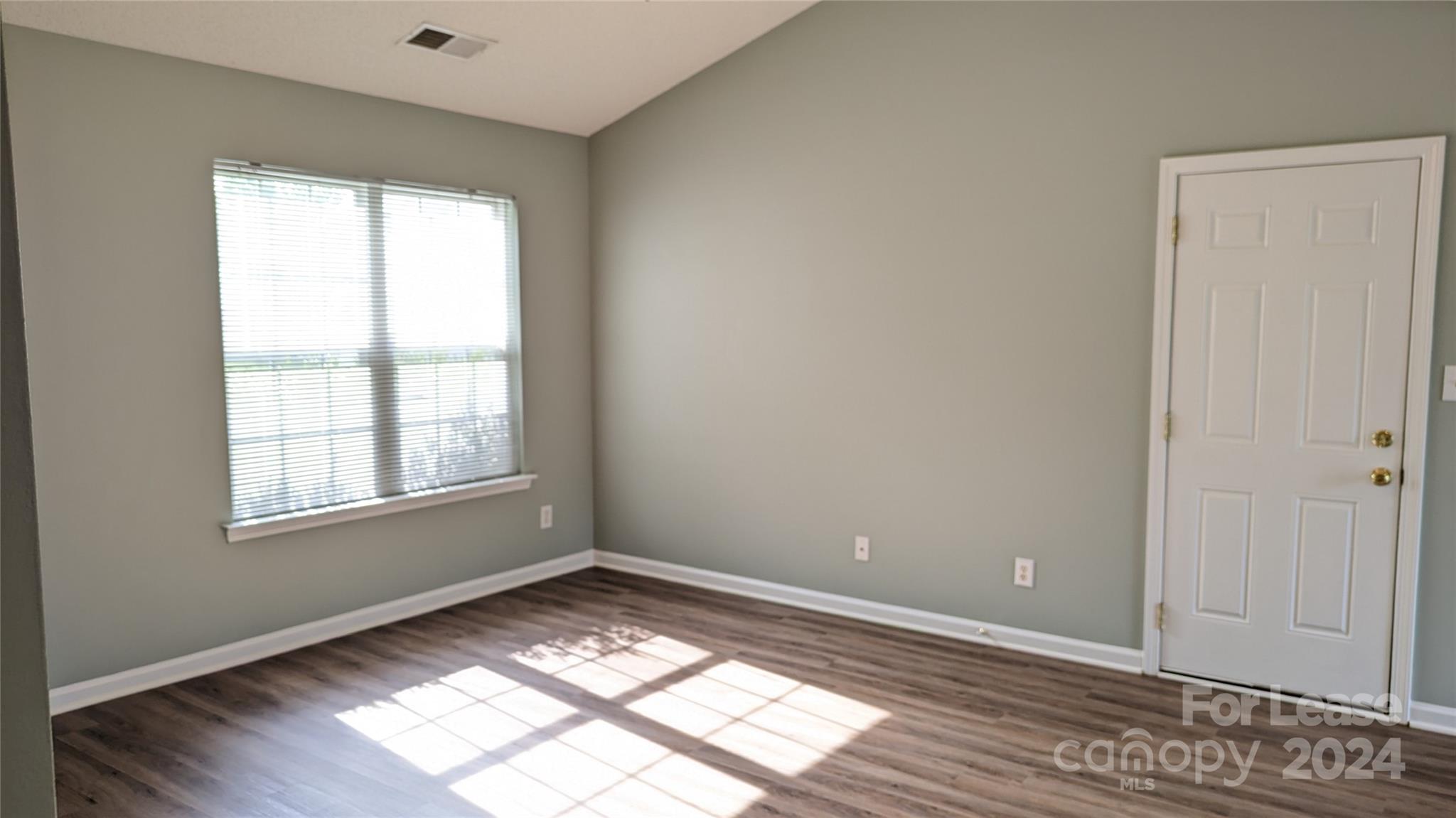 Tall Oaks - Residential Lease