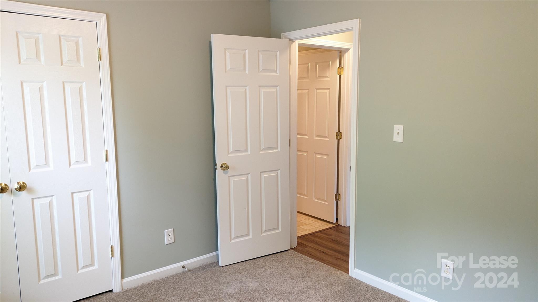 Tall Oaks - Residential Lease