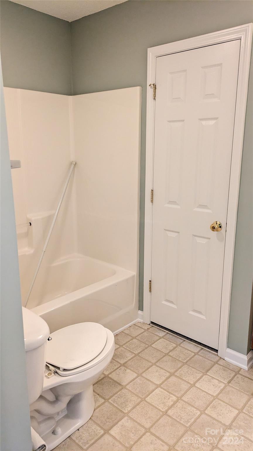 Tall Oaks - Residential Lease