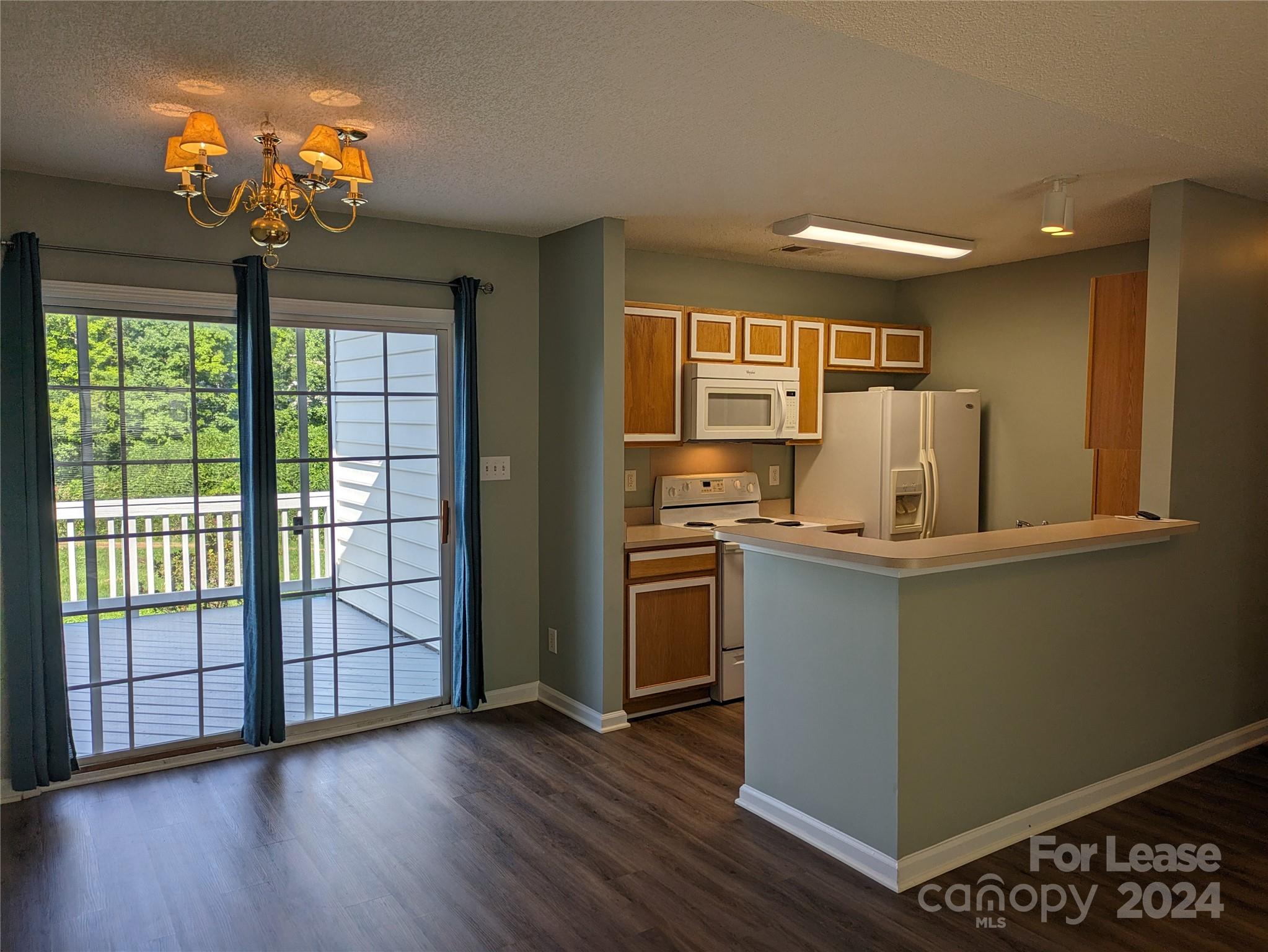 Tall Oaks - Residential Lease