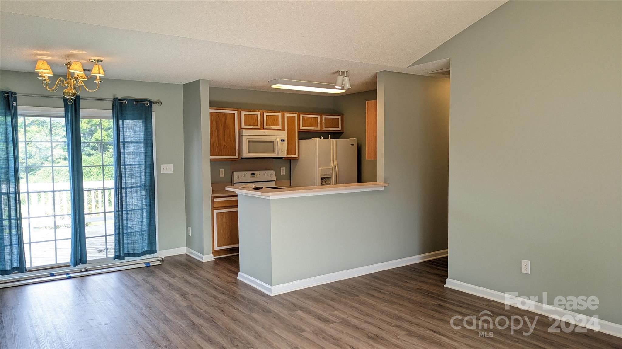 Tall Oaks - Residential Lease