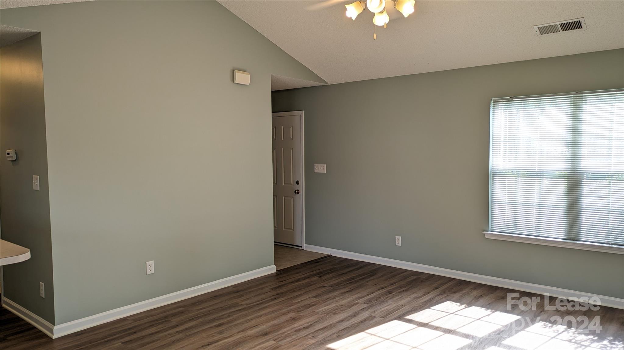 Tall Oaks - Residential Lease