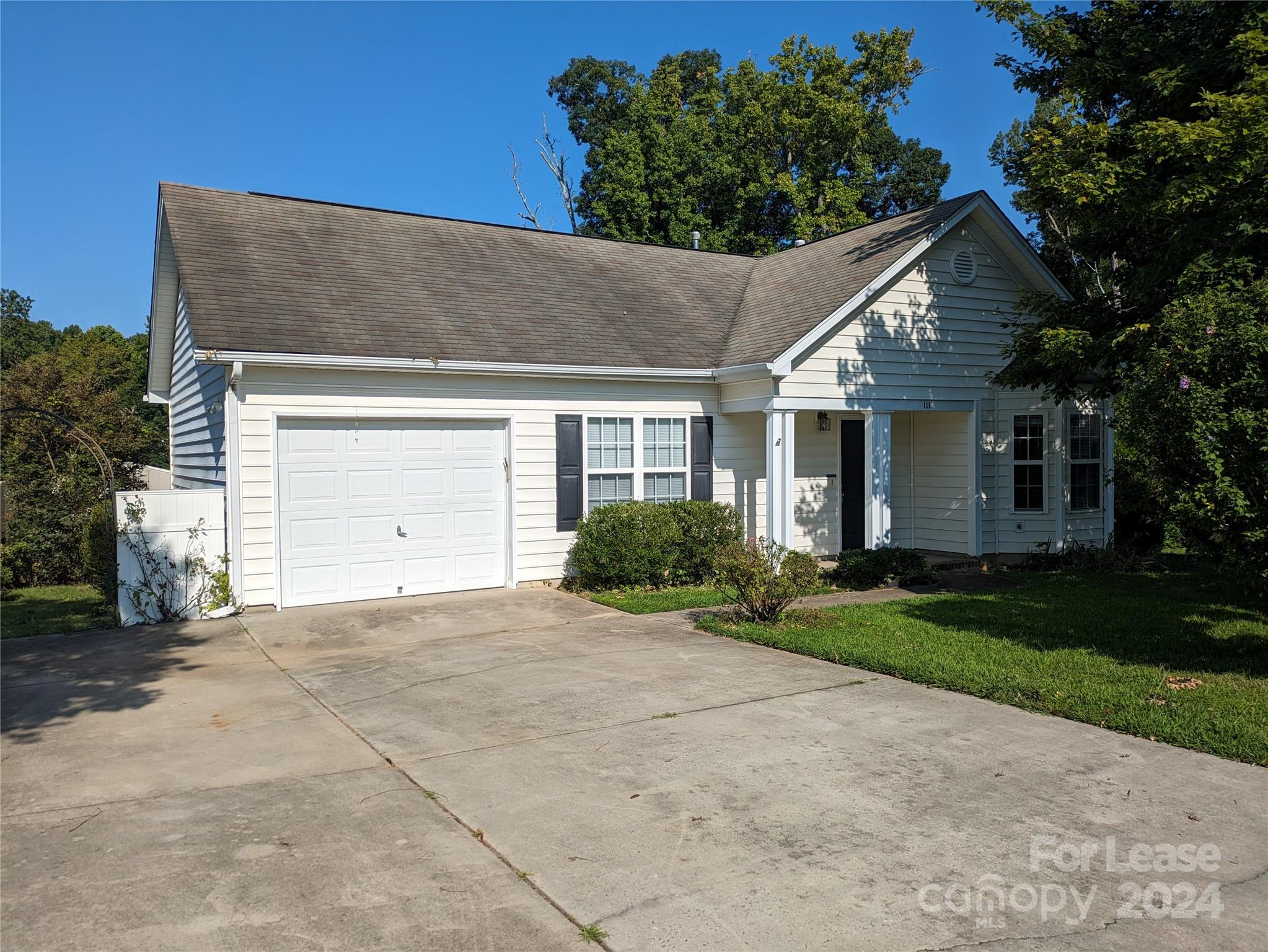 Tall Oaks - Residential Lease