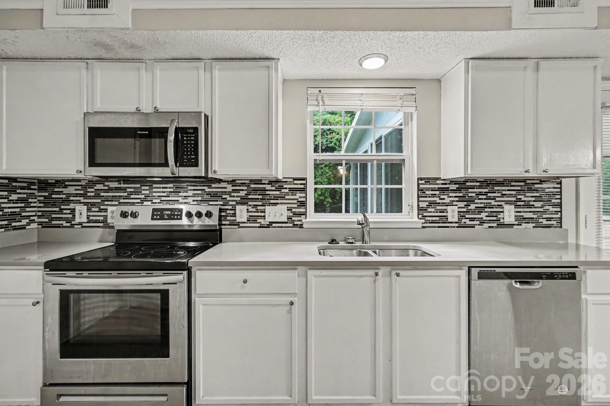 1029 Jordans Pond Lane