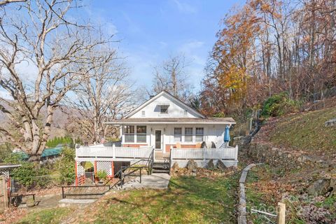 A home in Waynesville