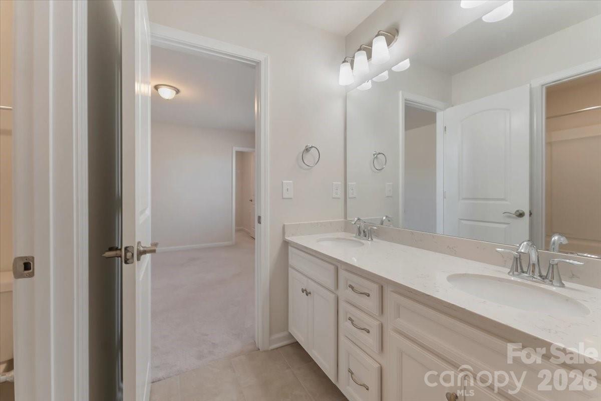 CORTONA - Residential