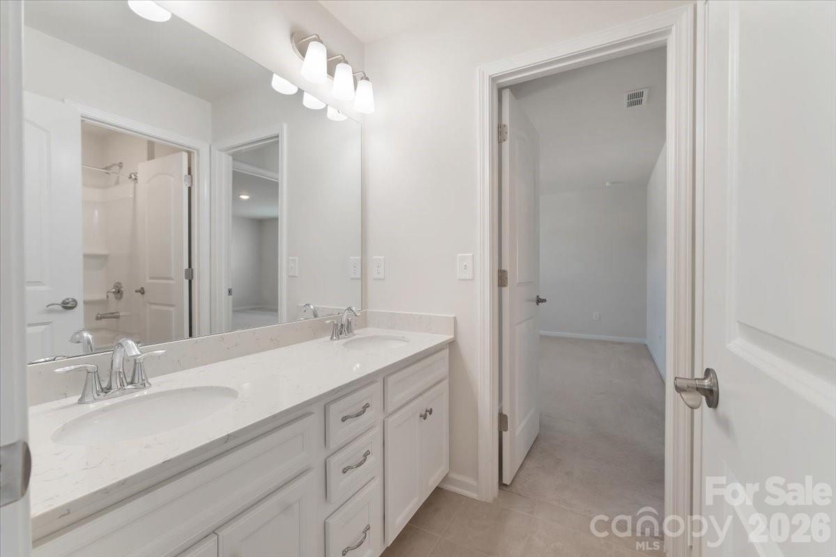 CORTONA - Residential