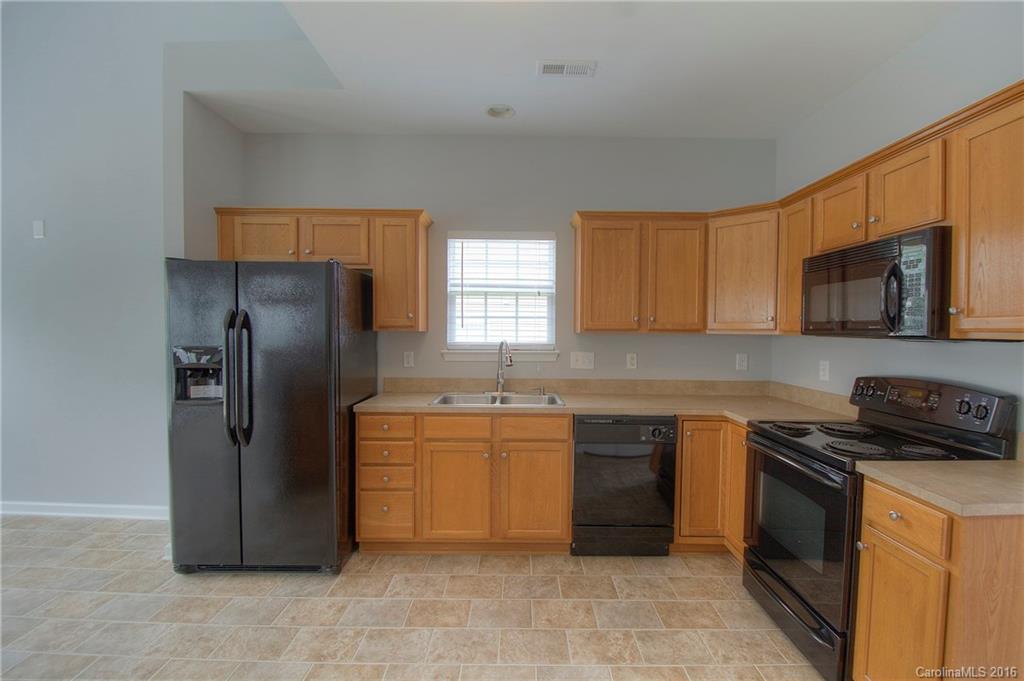 Autumn Cove at Lake Wylie - Residential