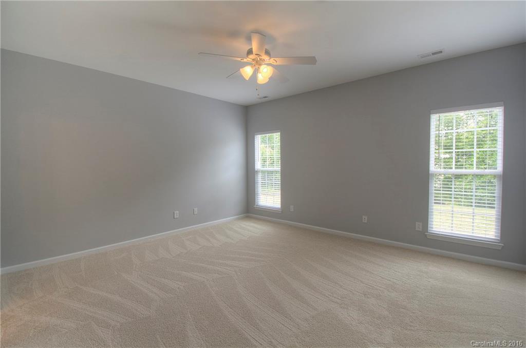 Autumn Cove at Lake Wylie - Residential