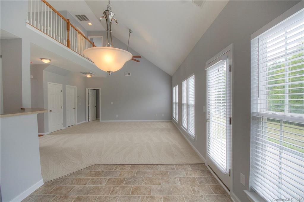 Autumn Cove at Lake Wylie - Residential