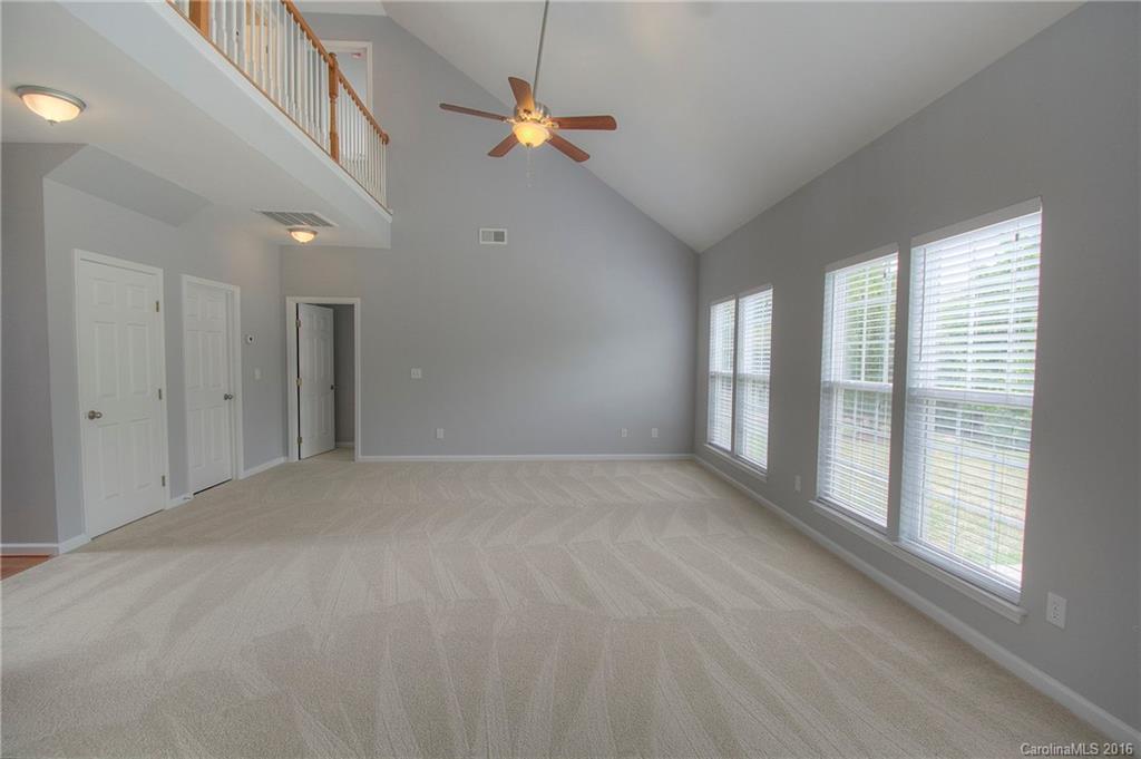 Autumn Cove at Lake Wylie - Residential