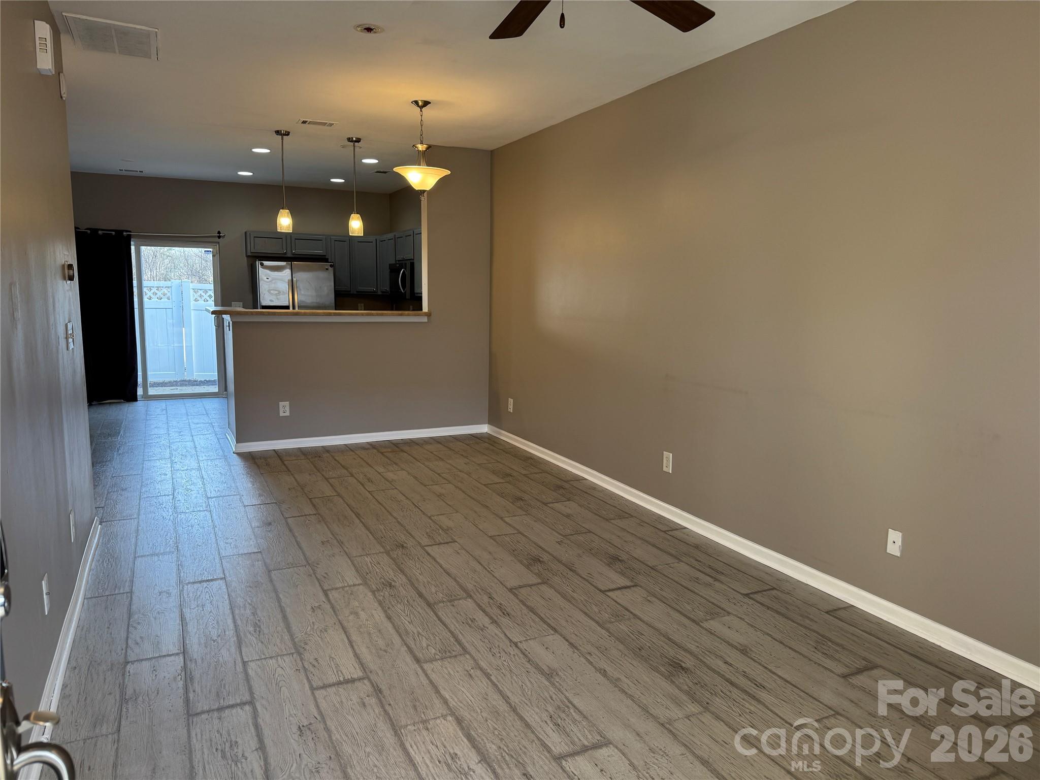 Cascades at River Crossing - Residential