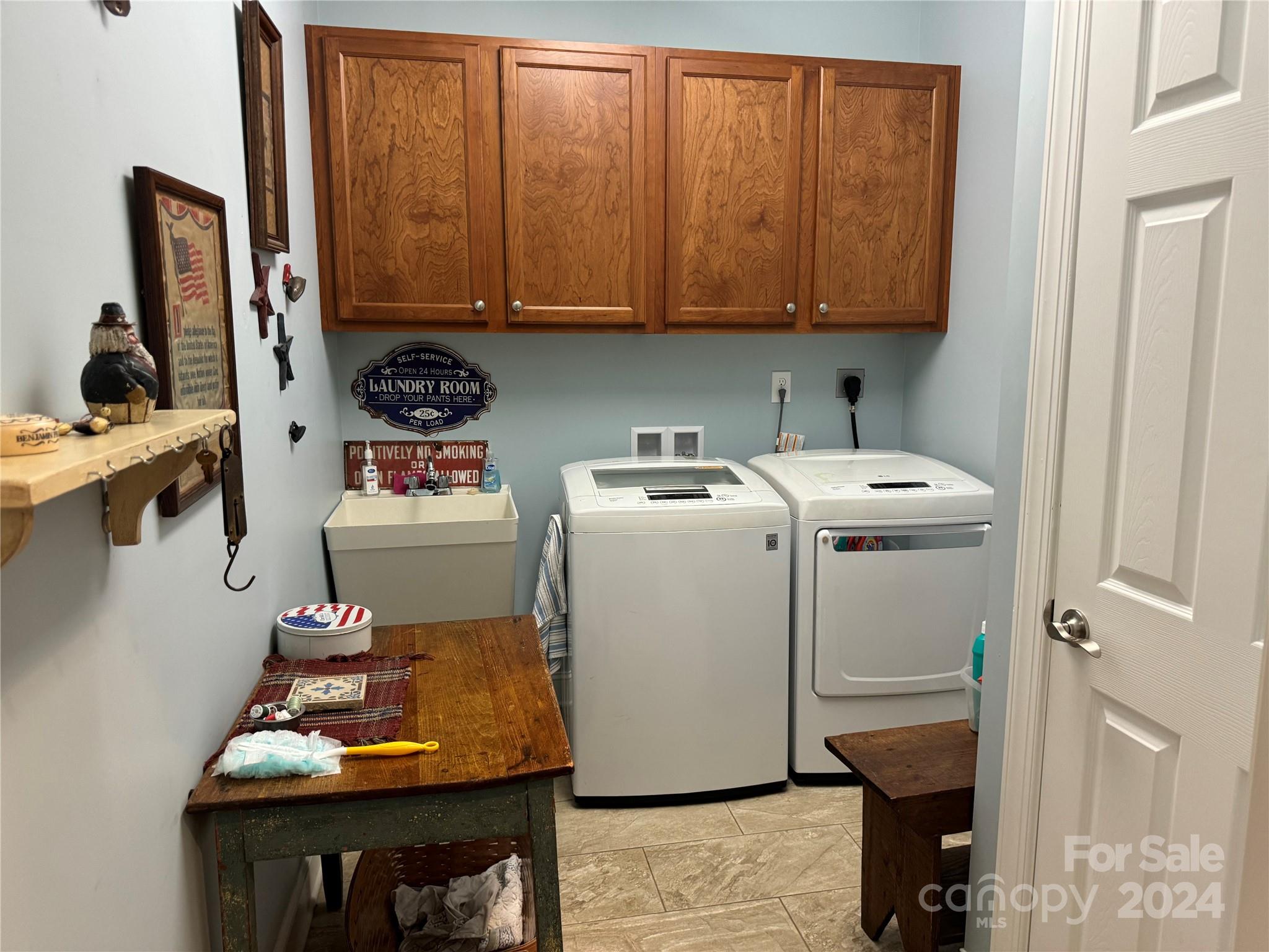 MAGNOLIA GLEN - Residential