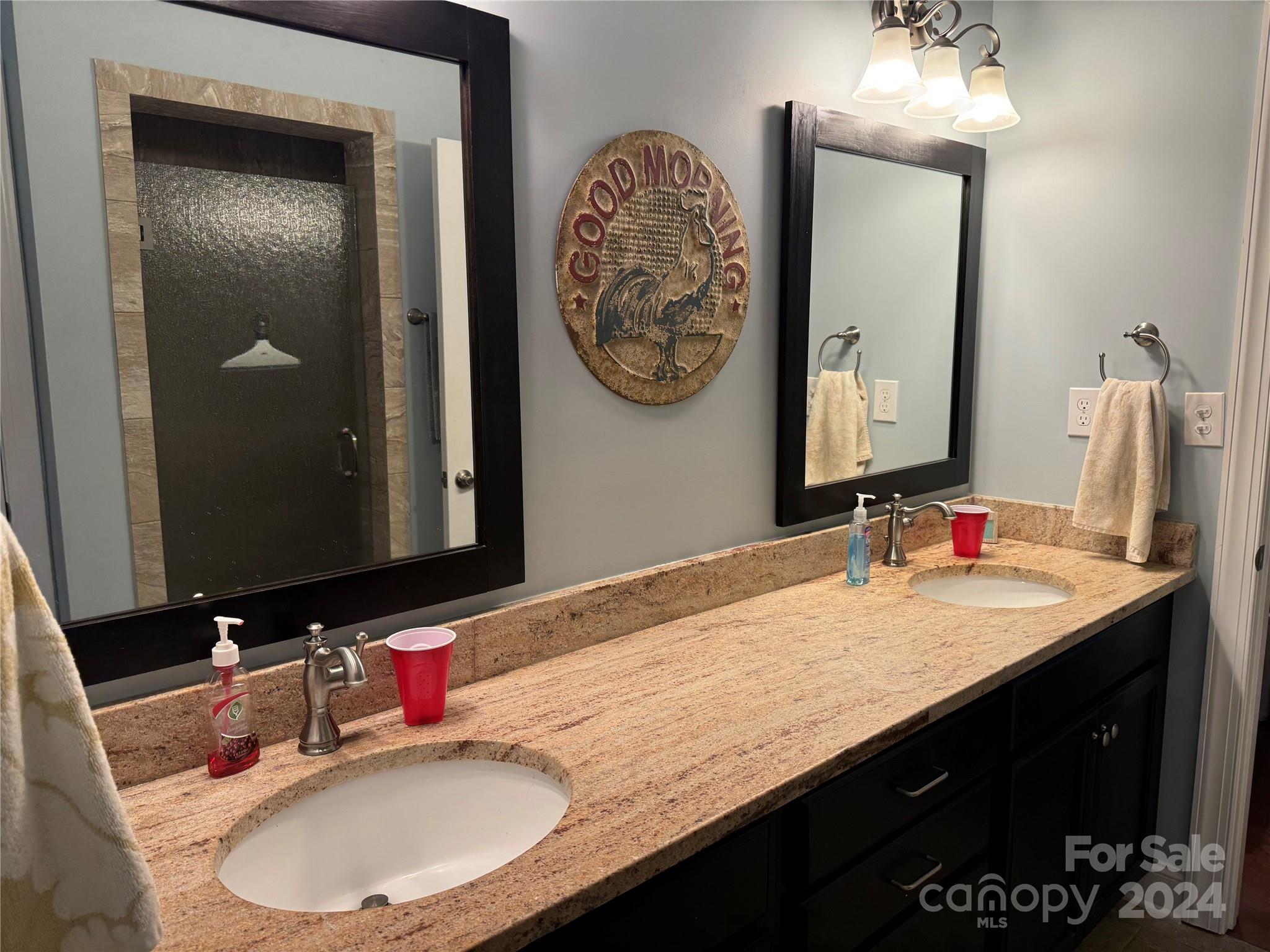 MAGNOLIA GLEN - Residential