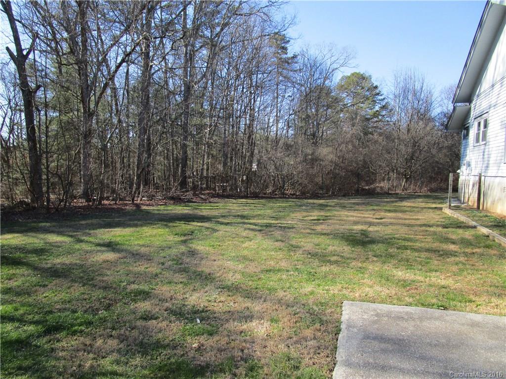 Holly Tree - Residential