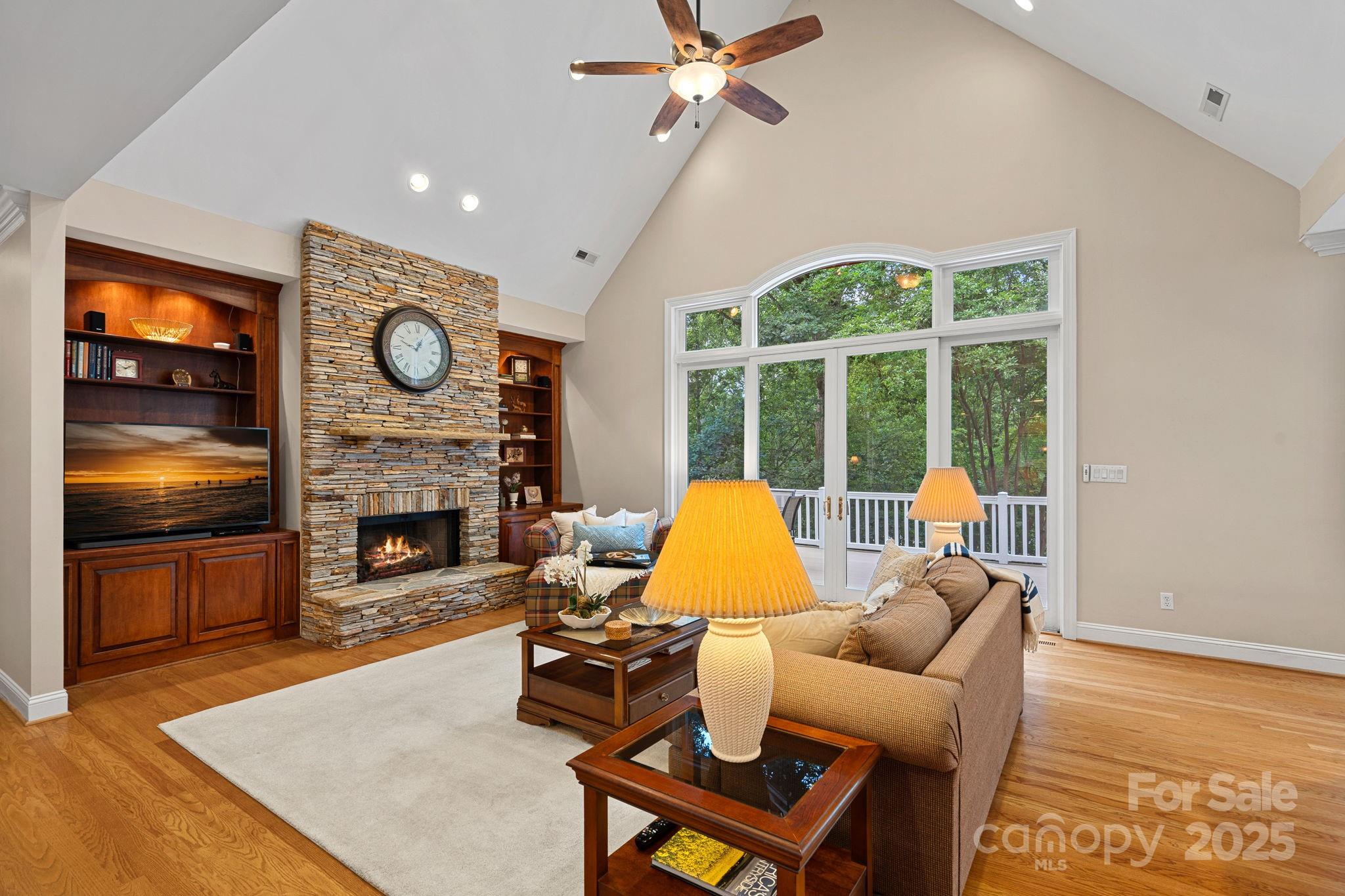 166 Pinnacle Shores Drive
