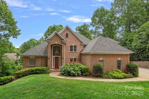 166 Pinnacle Shores Drive Mooresville NC 28117